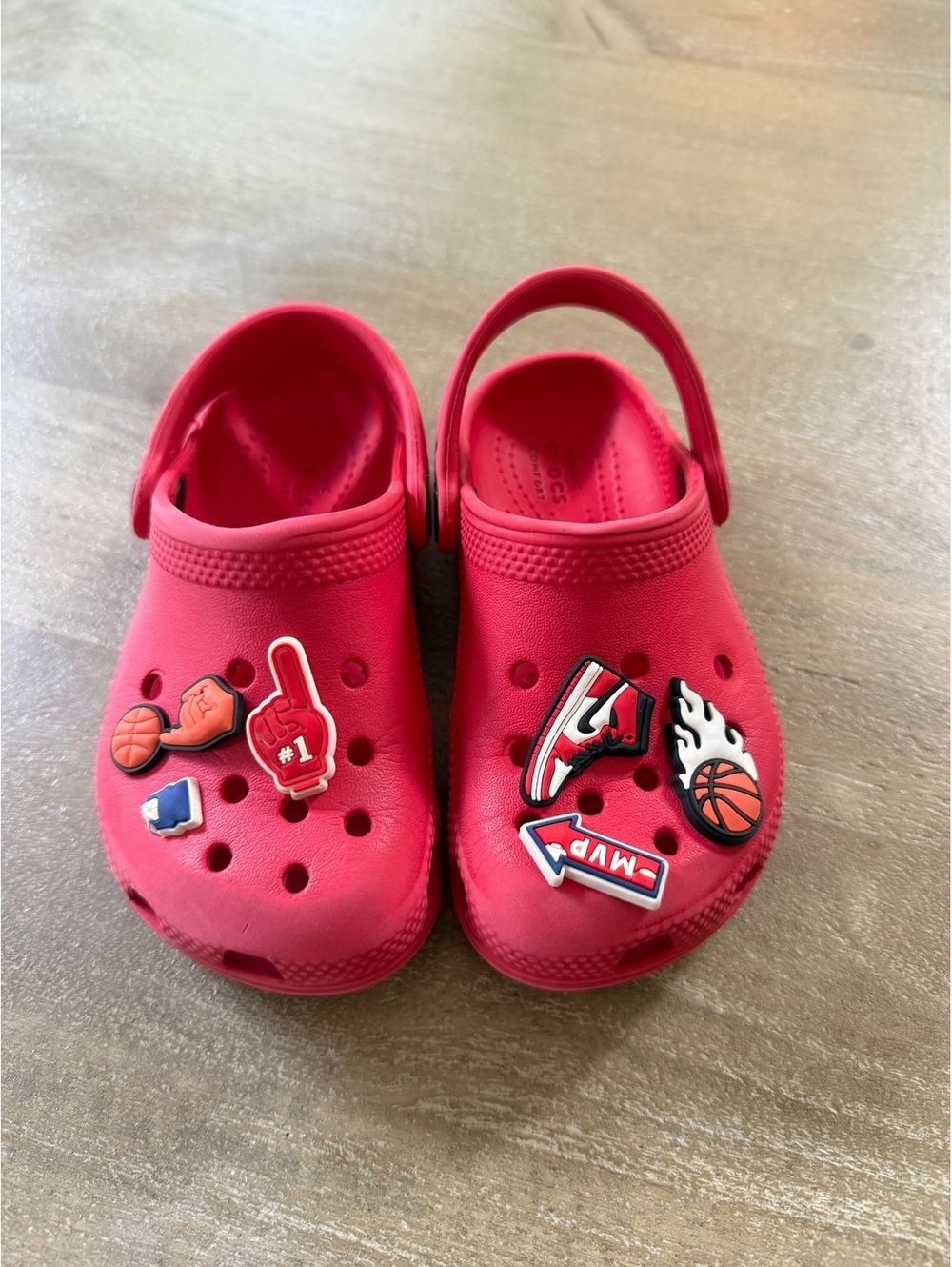 Crocs Classic Clogs Sports Jibbitz Red Green Size C9 Lightweight Slip-On Shoes